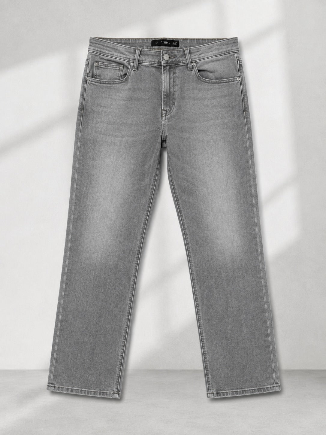 Grey Wash Straight Fit Jeans — By Regaloz