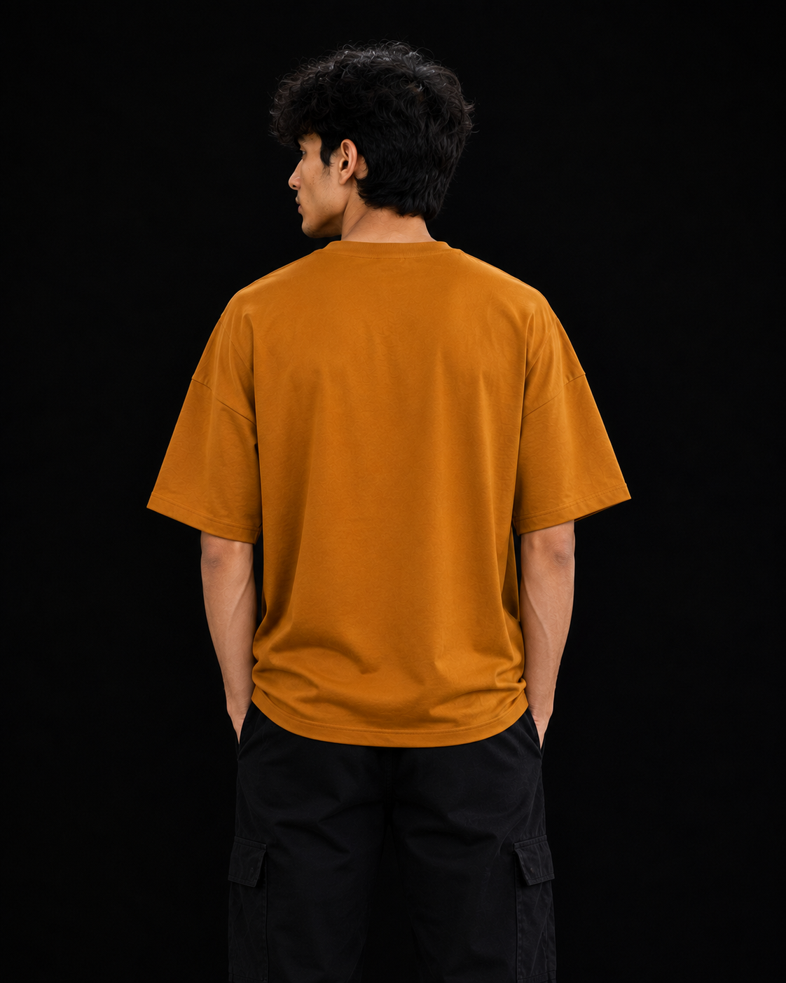 Mustard Down Shoulders 🧵 The Plain Thread — By Regaloz