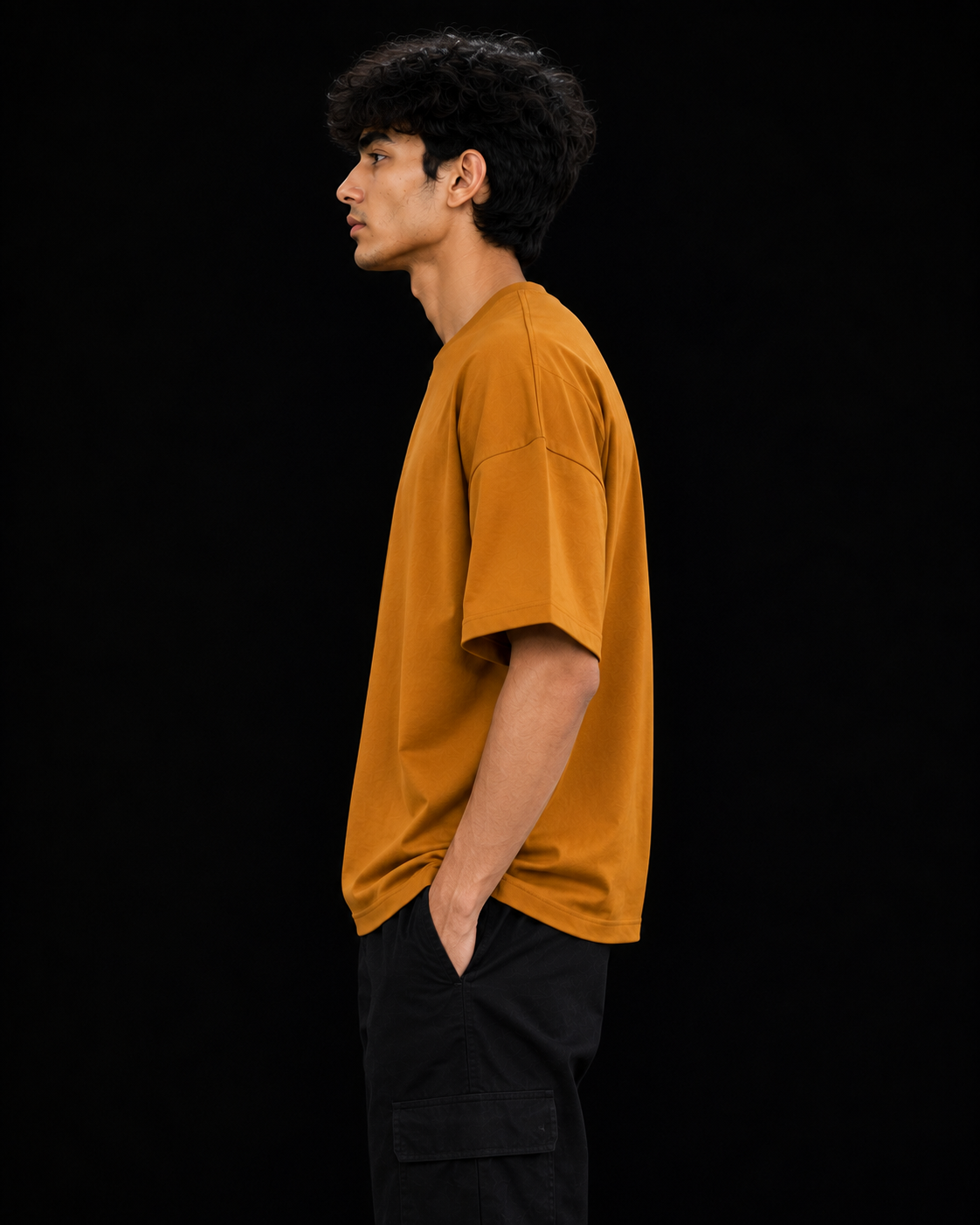 Mustard Down Shoulders 🧵 The Plain Thread — By Regaloz