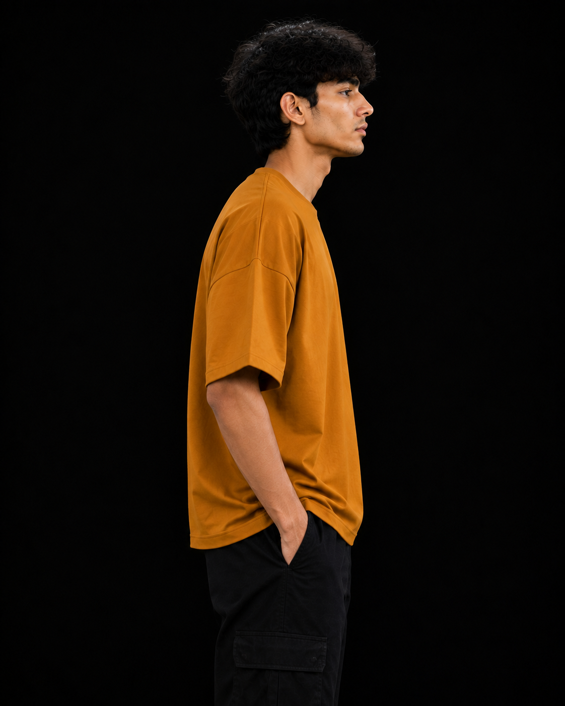 Mustard Down Shoulders 🧵 The Plain Thread — By Regaloz