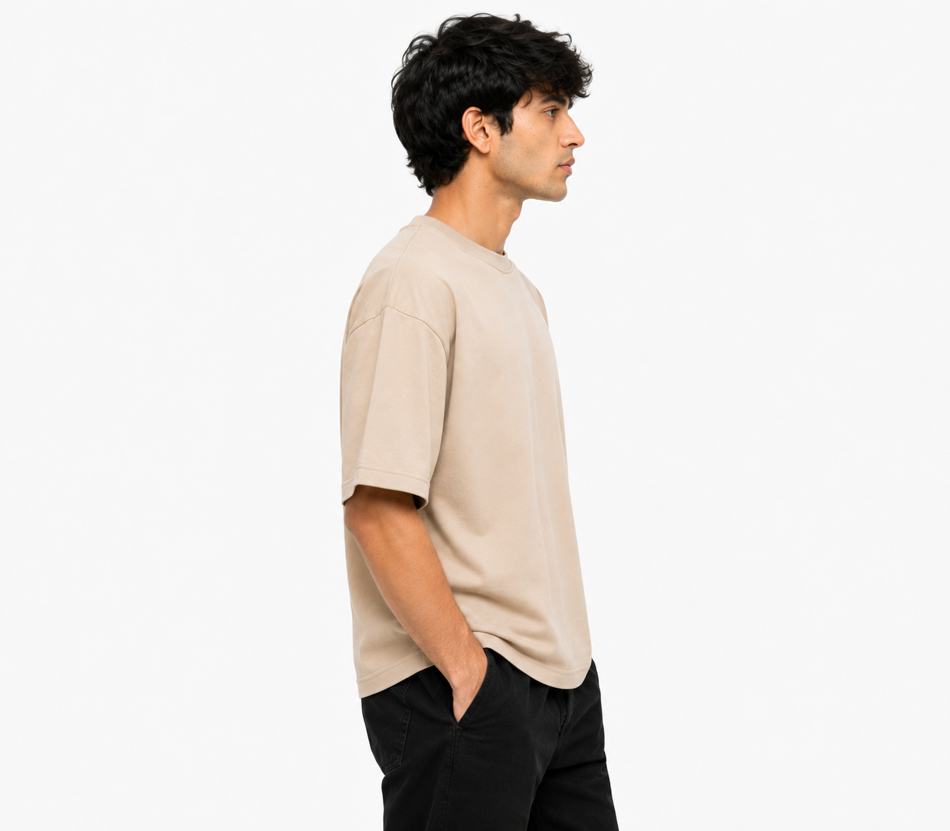 Beige Down Shoulders 🧵 The Plain Thread — By Regaloz